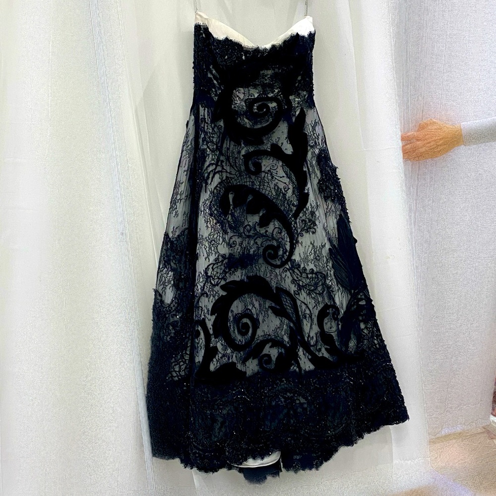 Yolan Cris custom made tea length dress/gown. Size 40. All handmade.